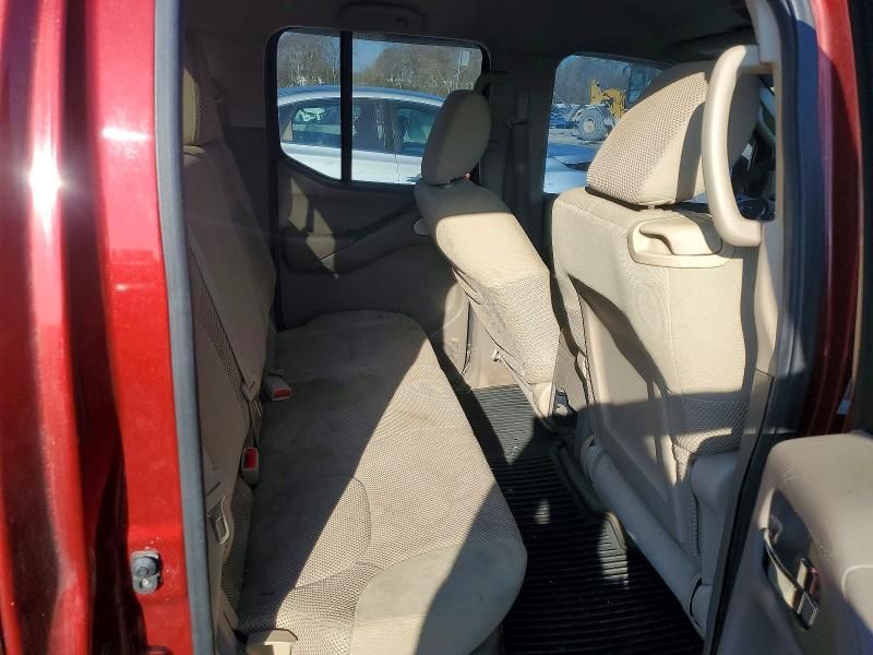 2014 Nissan Frontier s