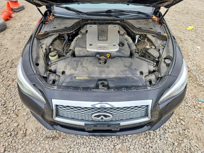 2015 Infiniti Q50 Base