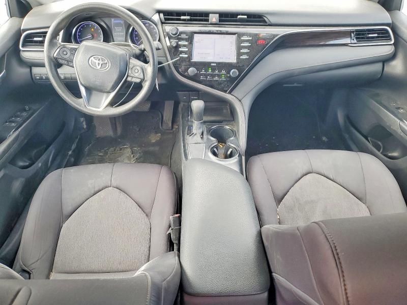 2020 Toyota Camry le