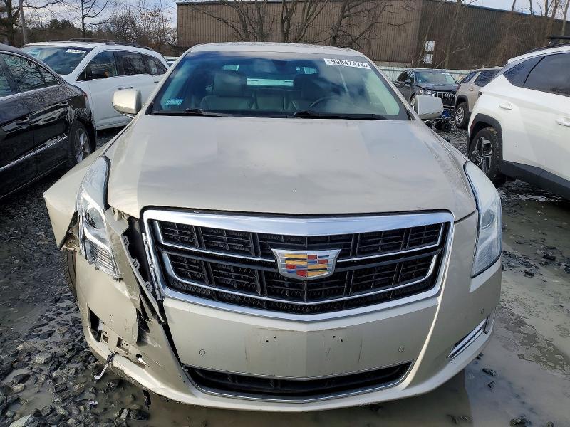 2016 Cadillac Xts Luxury Collection