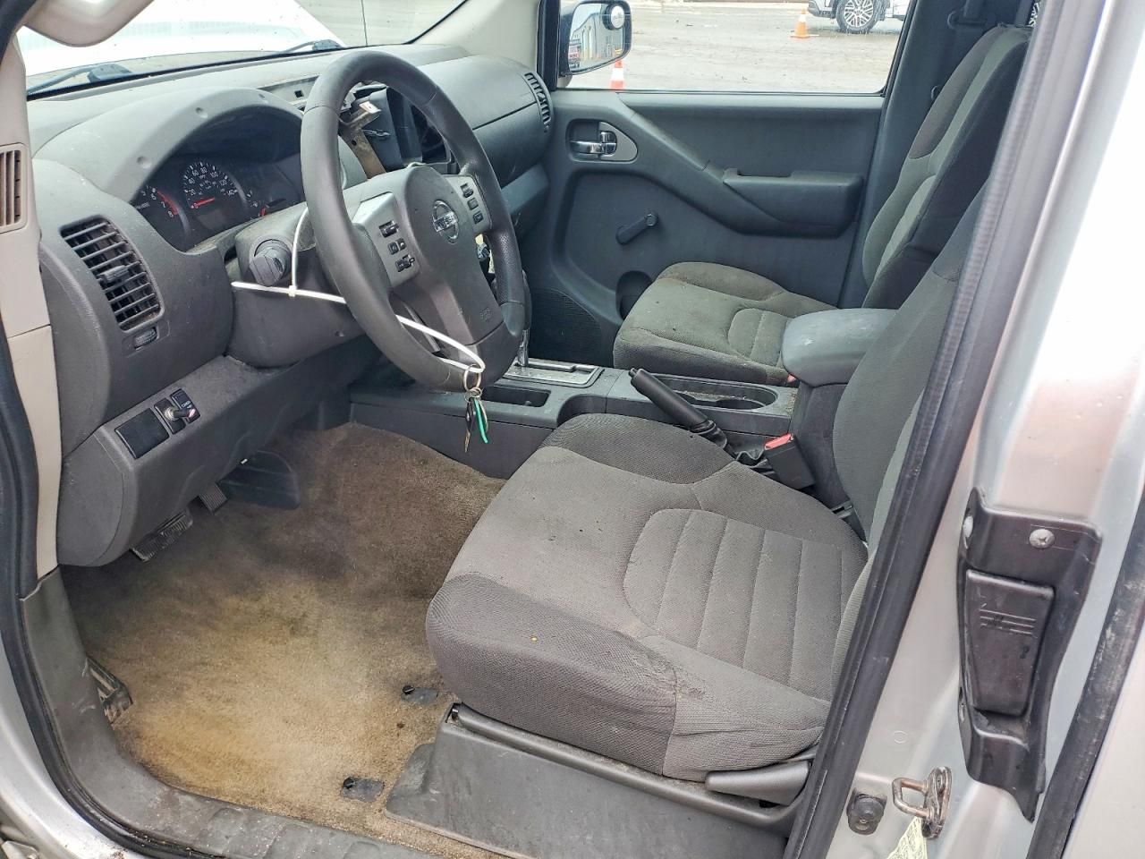 2014 Nissan Frontier s