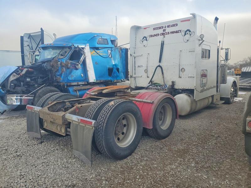 2003 Peterbilt 379 Semi Truck