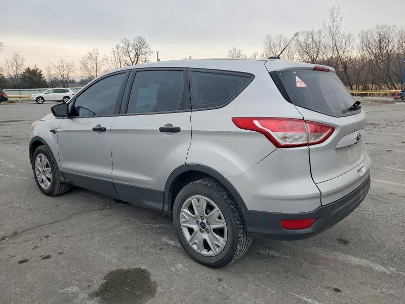 2016 Ford Escape s