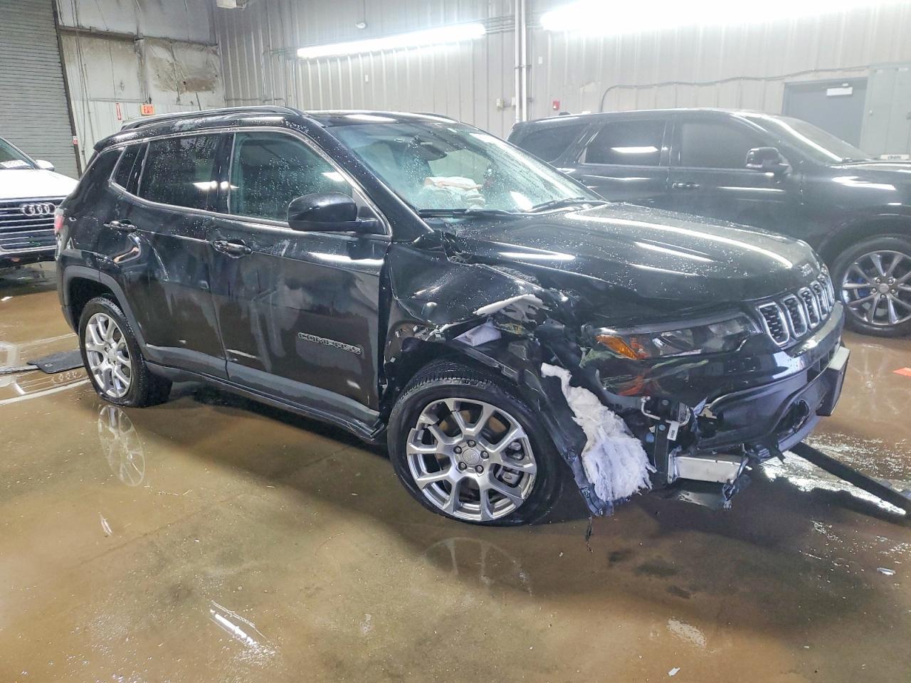 2024 Jeep Compass Latitude lux