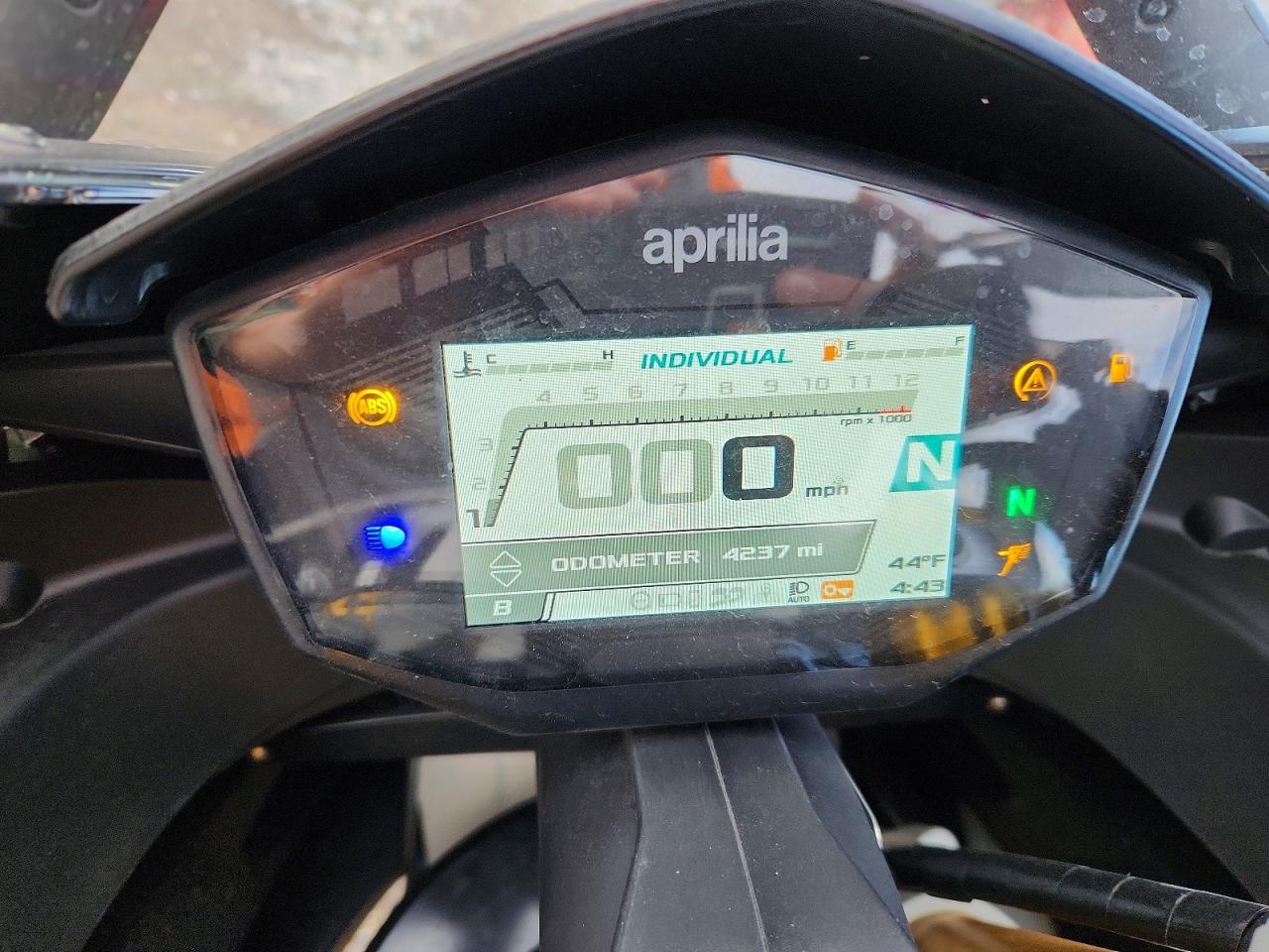 2025 Aprilia RS 660