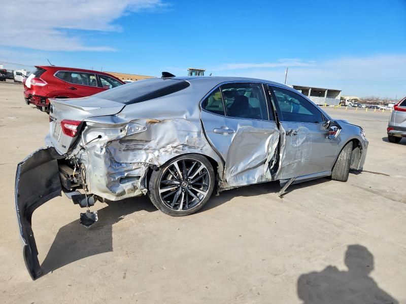 2020 Toyota Camry xse