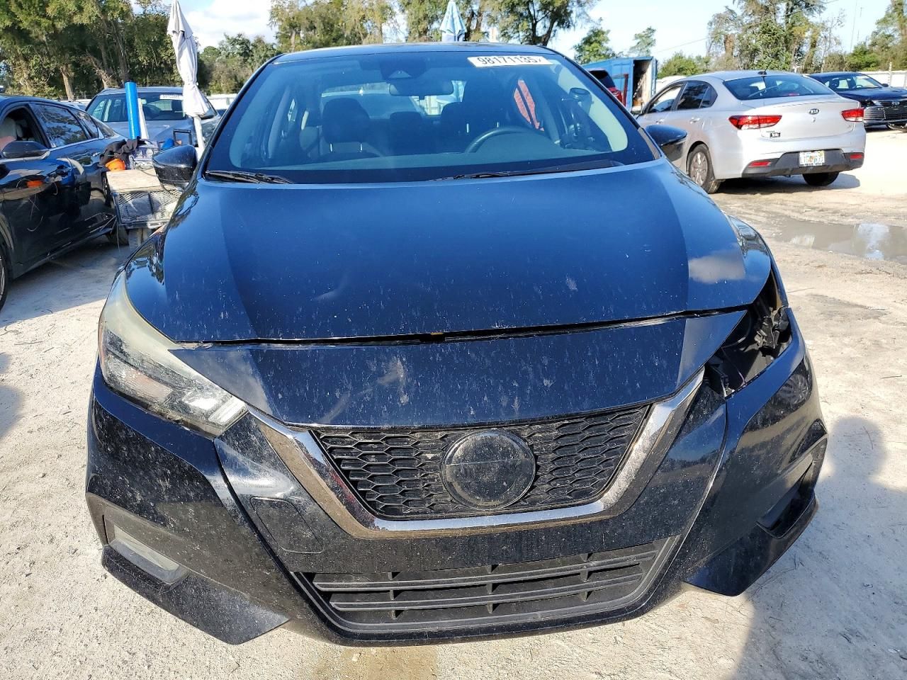 2020 Nissan Versa sr