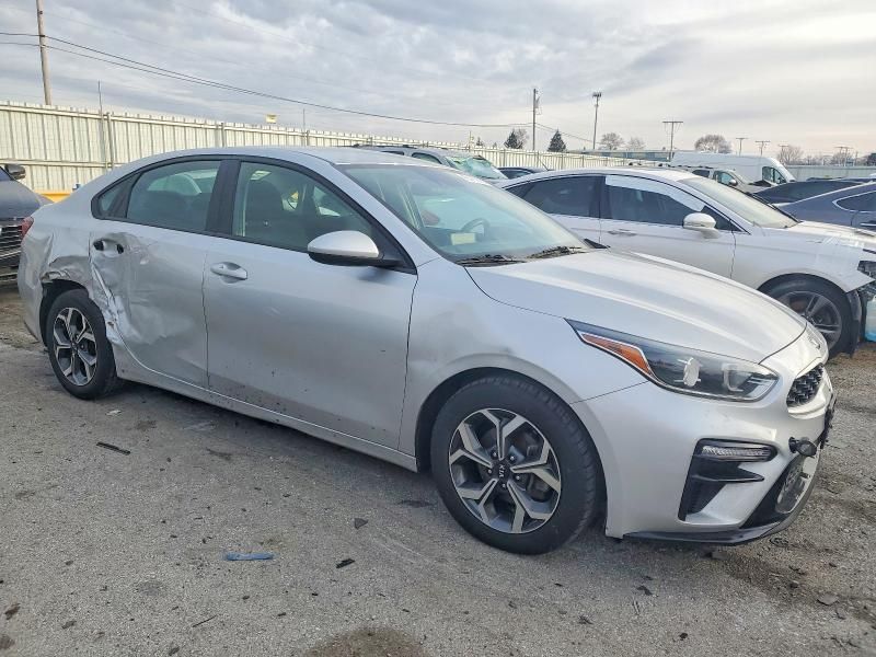 2021 KIA Forte fe