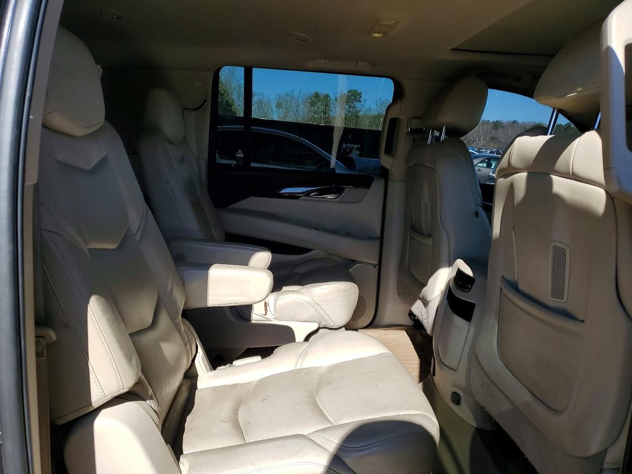 2017 Cadillac Escalade esv Luxury