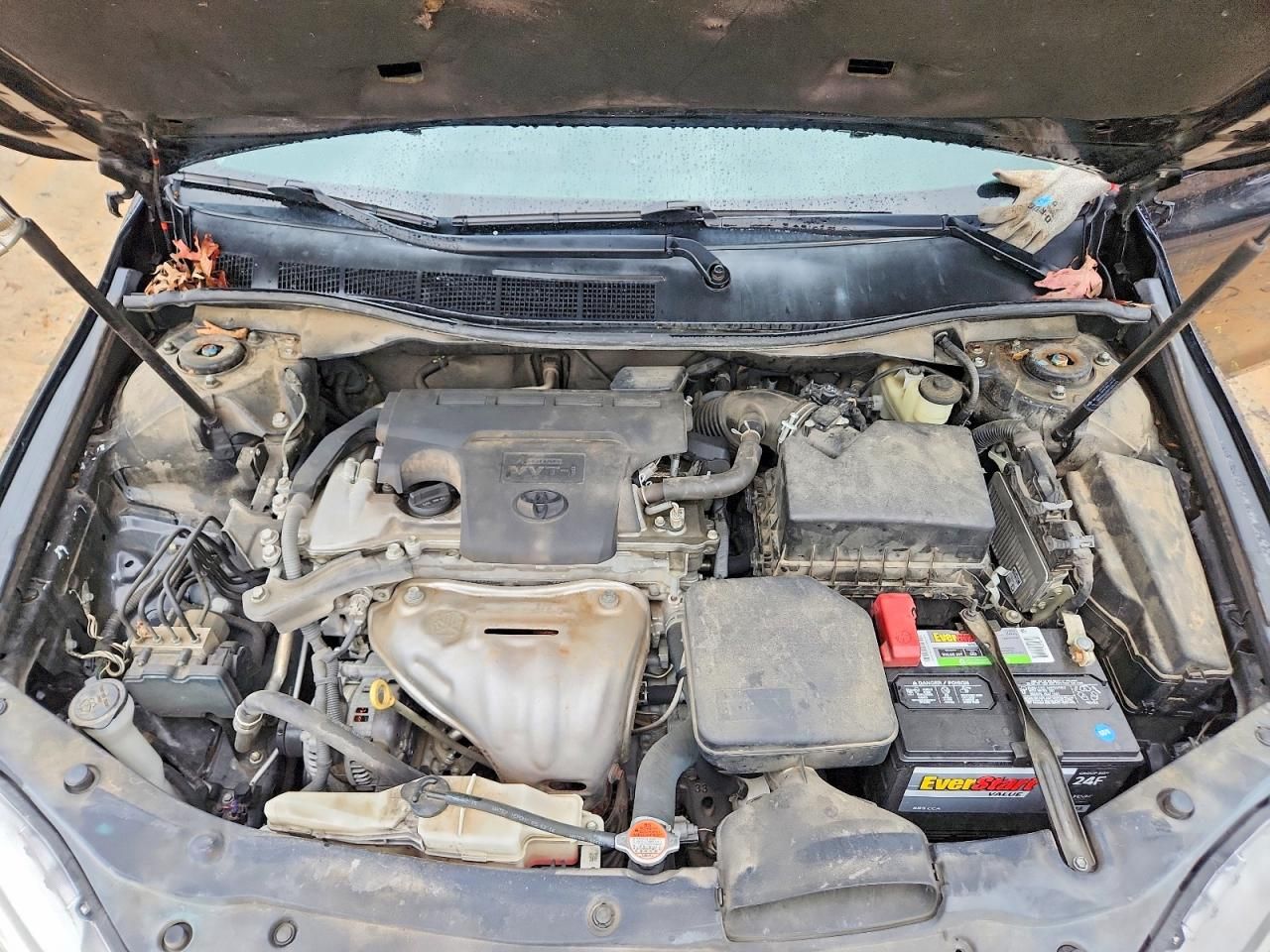 2016 Toyota Camry le