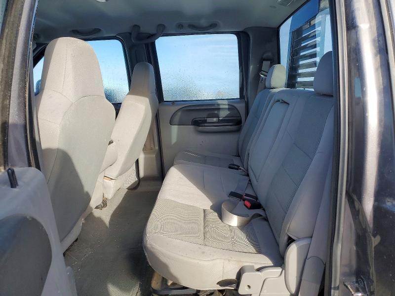 2006 Ford F250 Super Duty Flatbed Truck