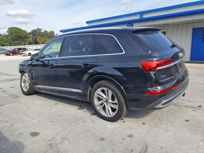 2023 Audi Q7 Premium