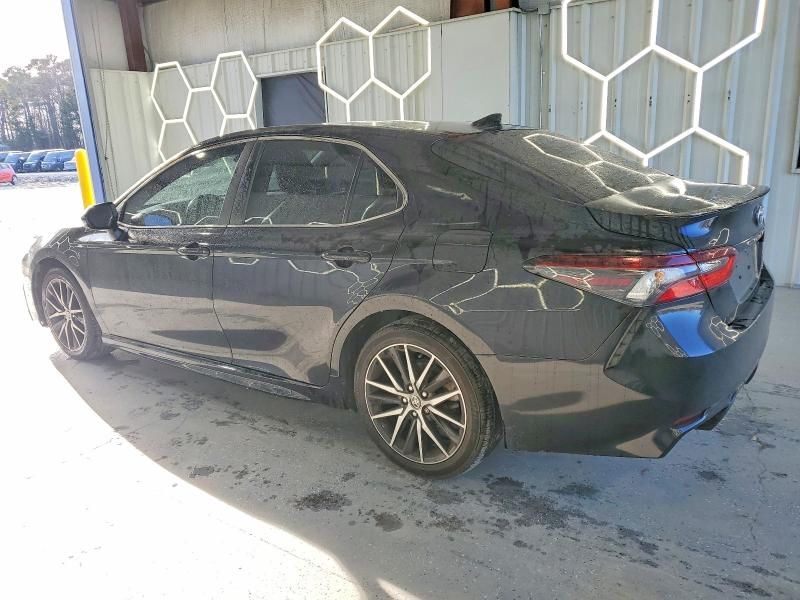 2021 Toyota Camry se