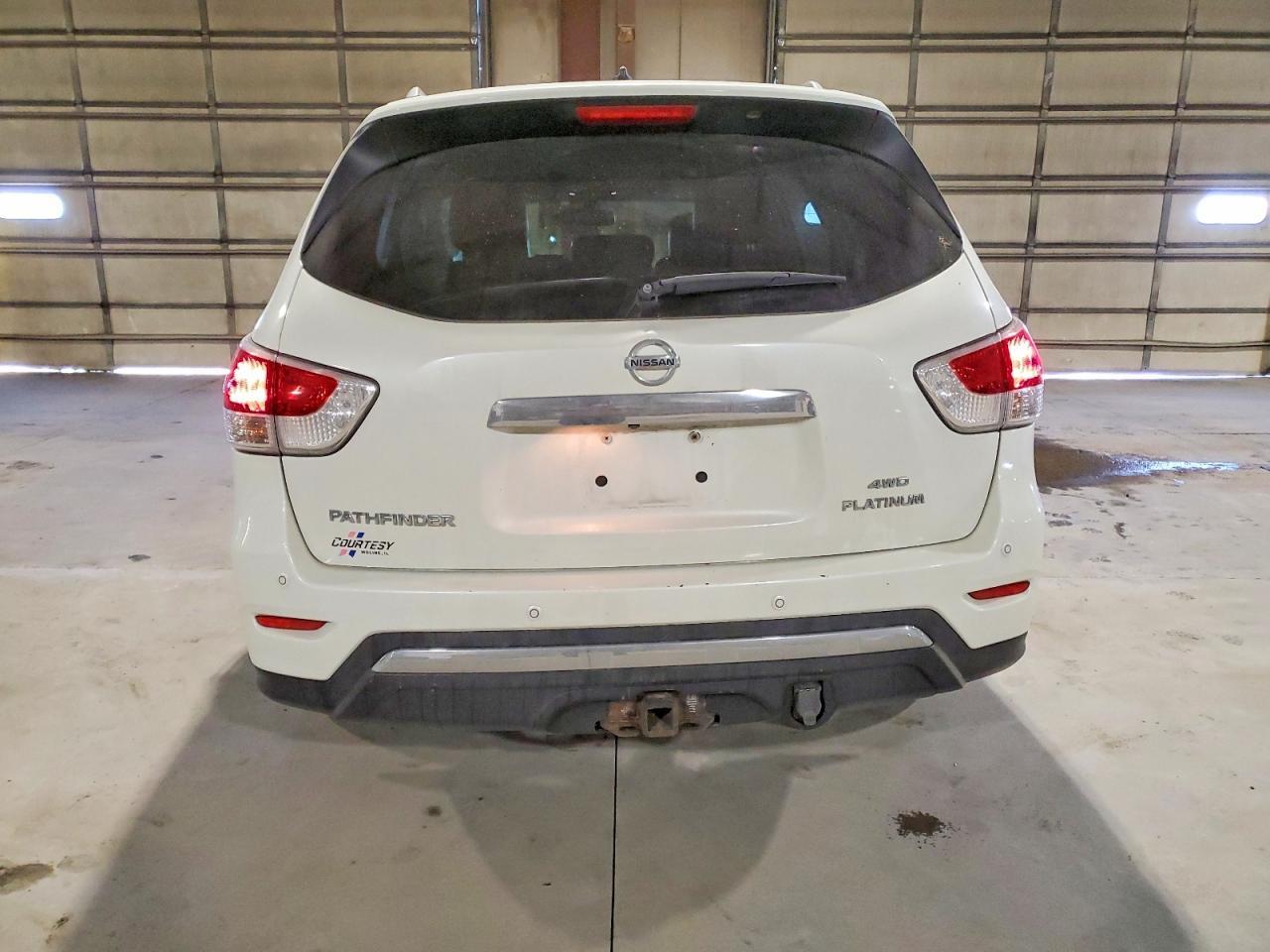 2016 Nissan Pathfinder