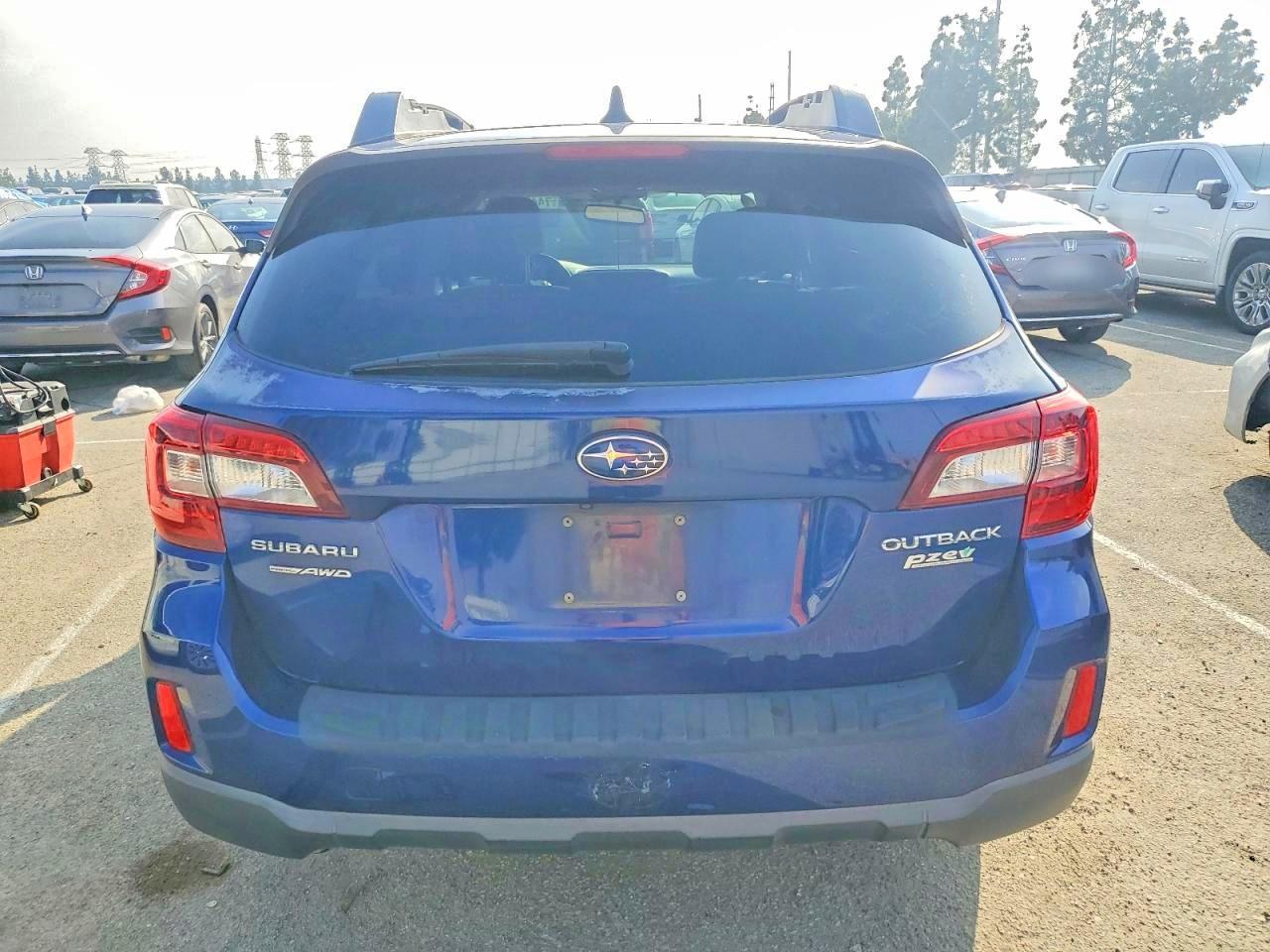 2016 Subaru Outback 2.5i Premium