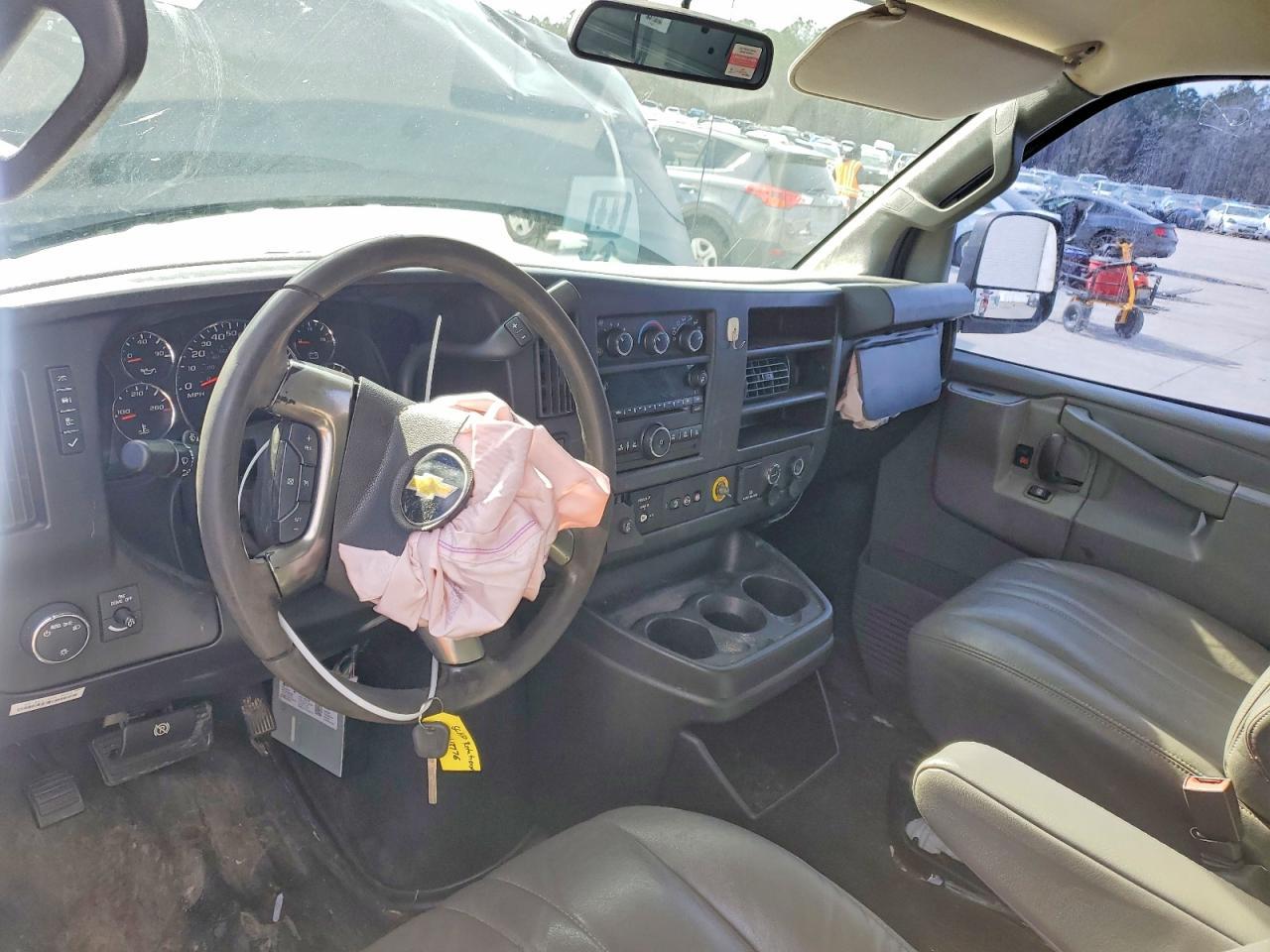 2017 Chevrolet Express G2500