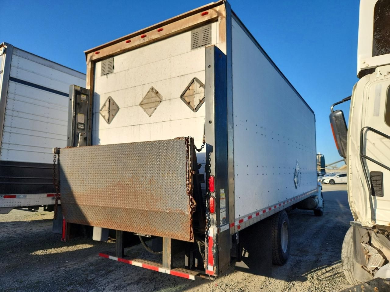 2013 International 4300 BOX Truck