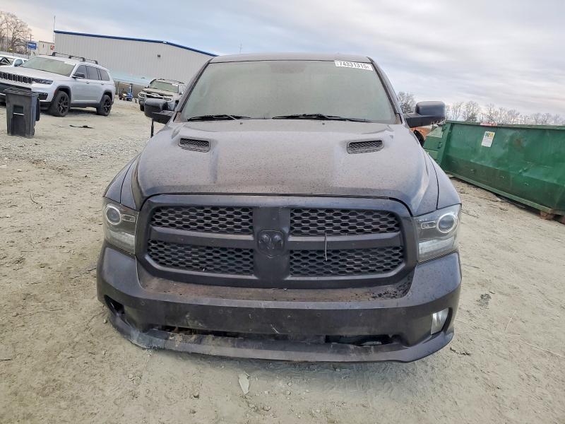 2017 Dodge RAM 1500 Sport