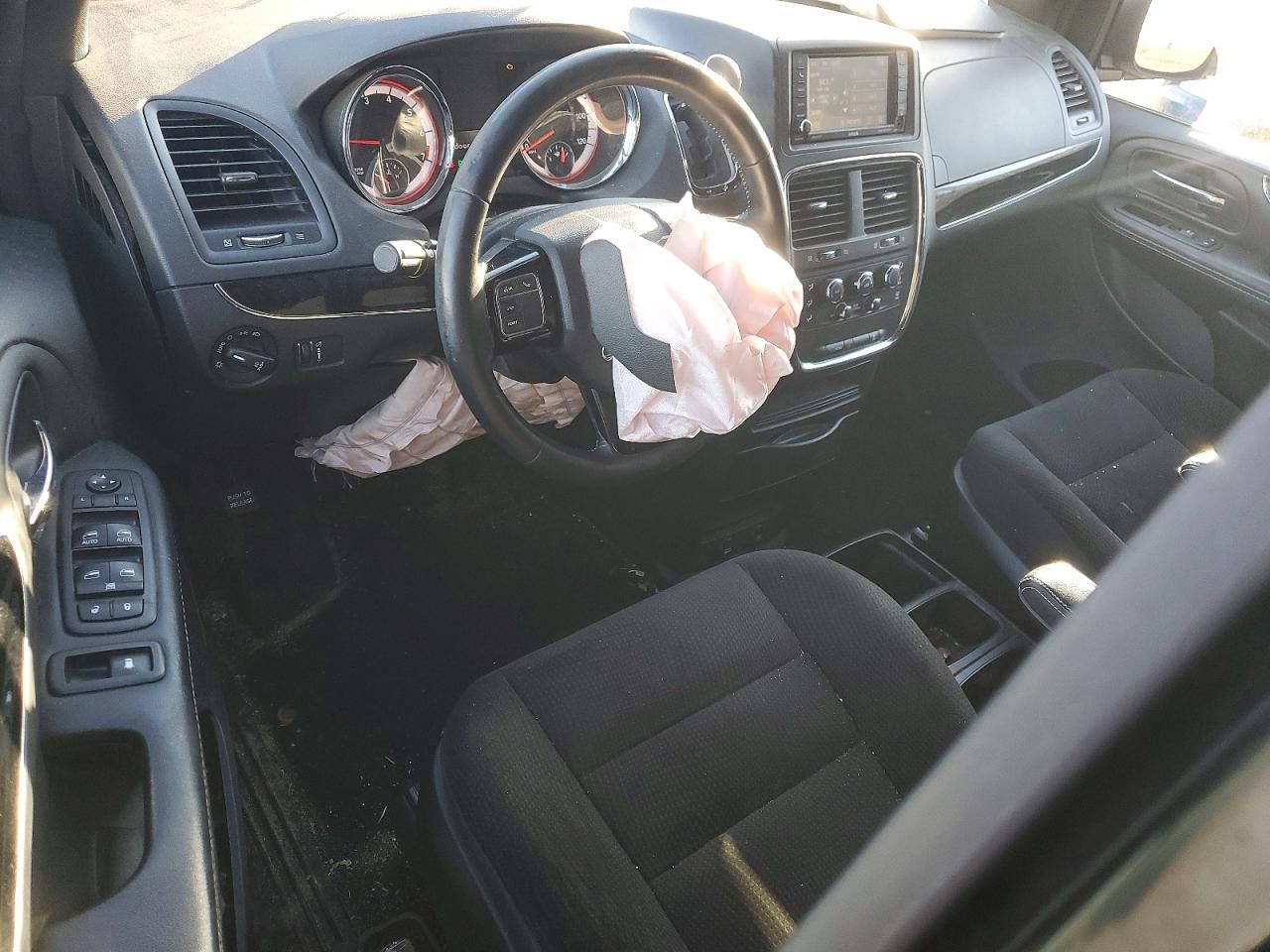 2018 Dodge Grand Caravan se