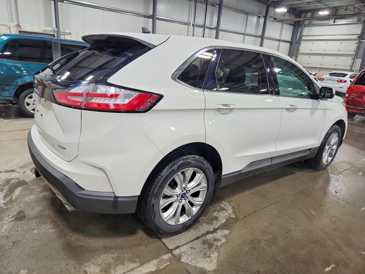 2022 Ford Edge Titanium