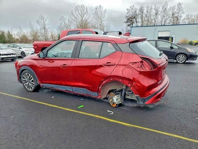 2022 Nissan Kicks sv