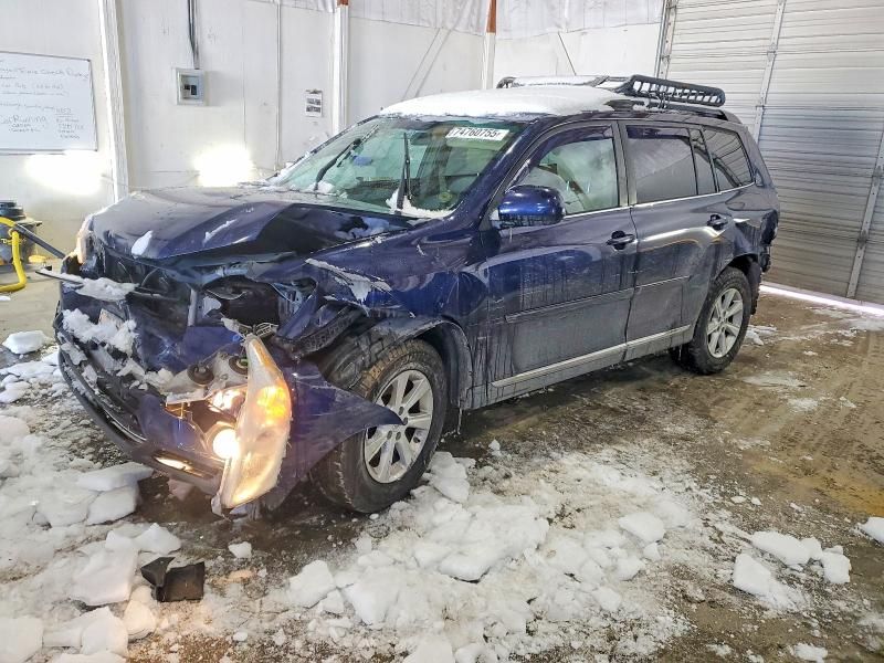 2011 Toyota Highlander Base