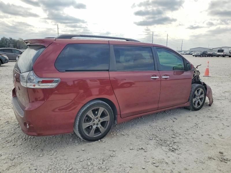 2017 Toyota Sienna se