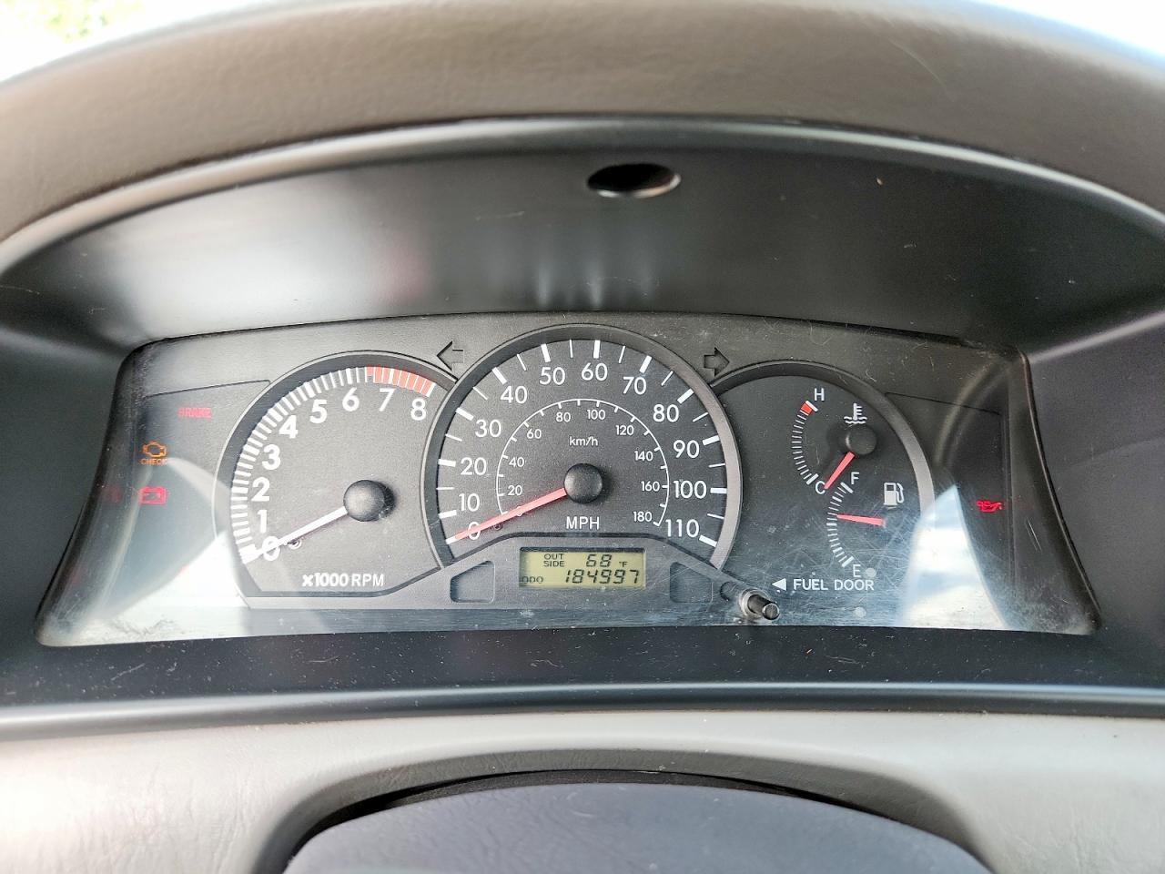 2004 Toyota Corolla ce