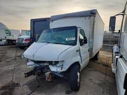 Salvage trucks for sale at Moraine, OH auction: 2005 Ford Econoline E350 Super Duty Cutaway Van