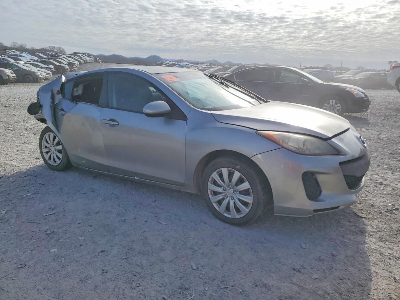 2013 Mazda 3 I