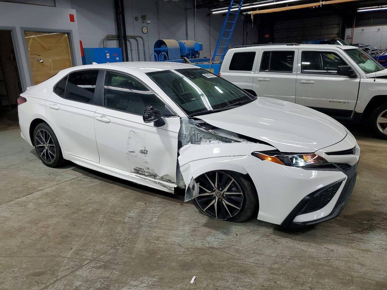 2023 Toyota Camry se Night Shade