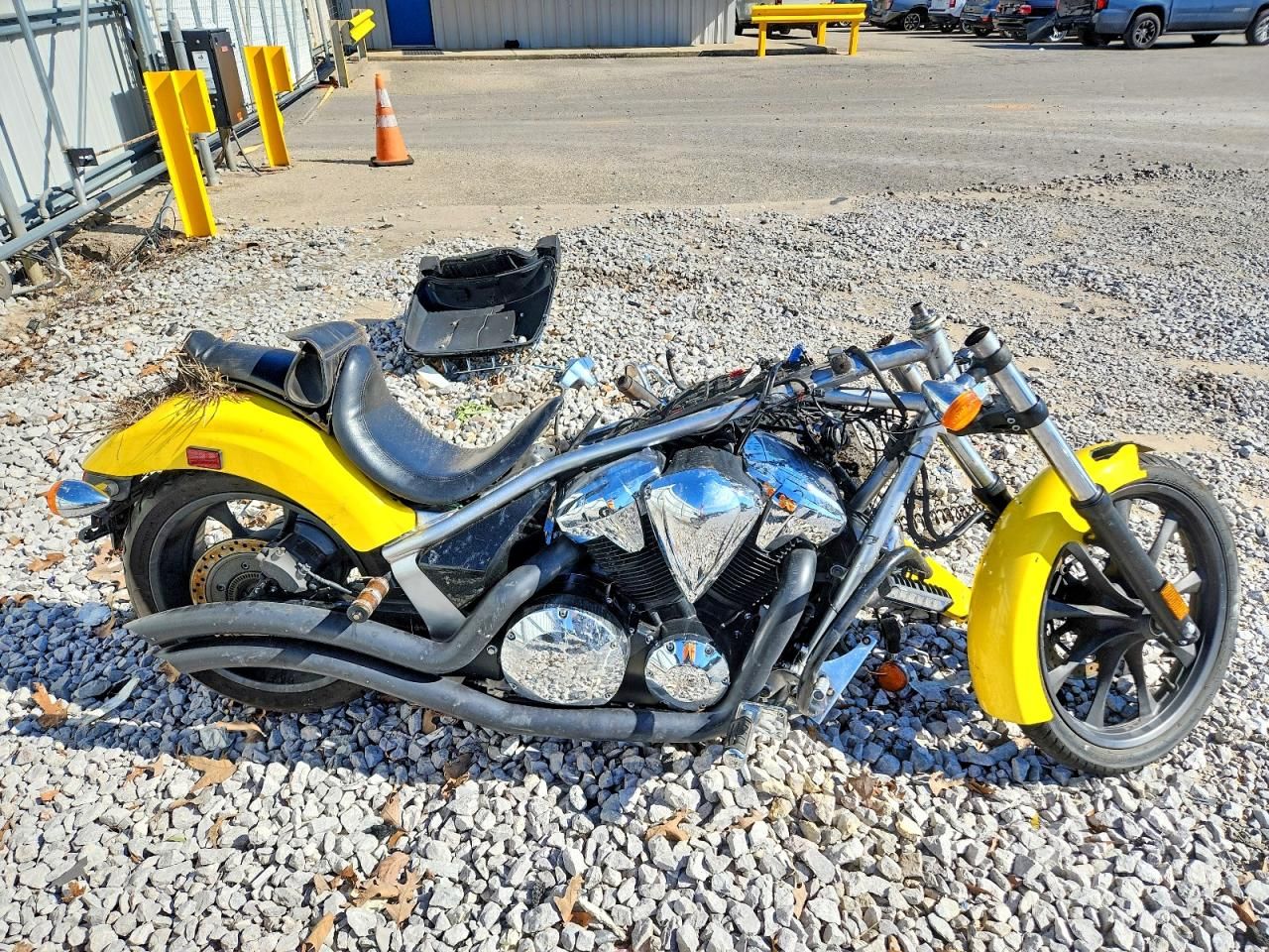 2023 Honda VT1300 CXA