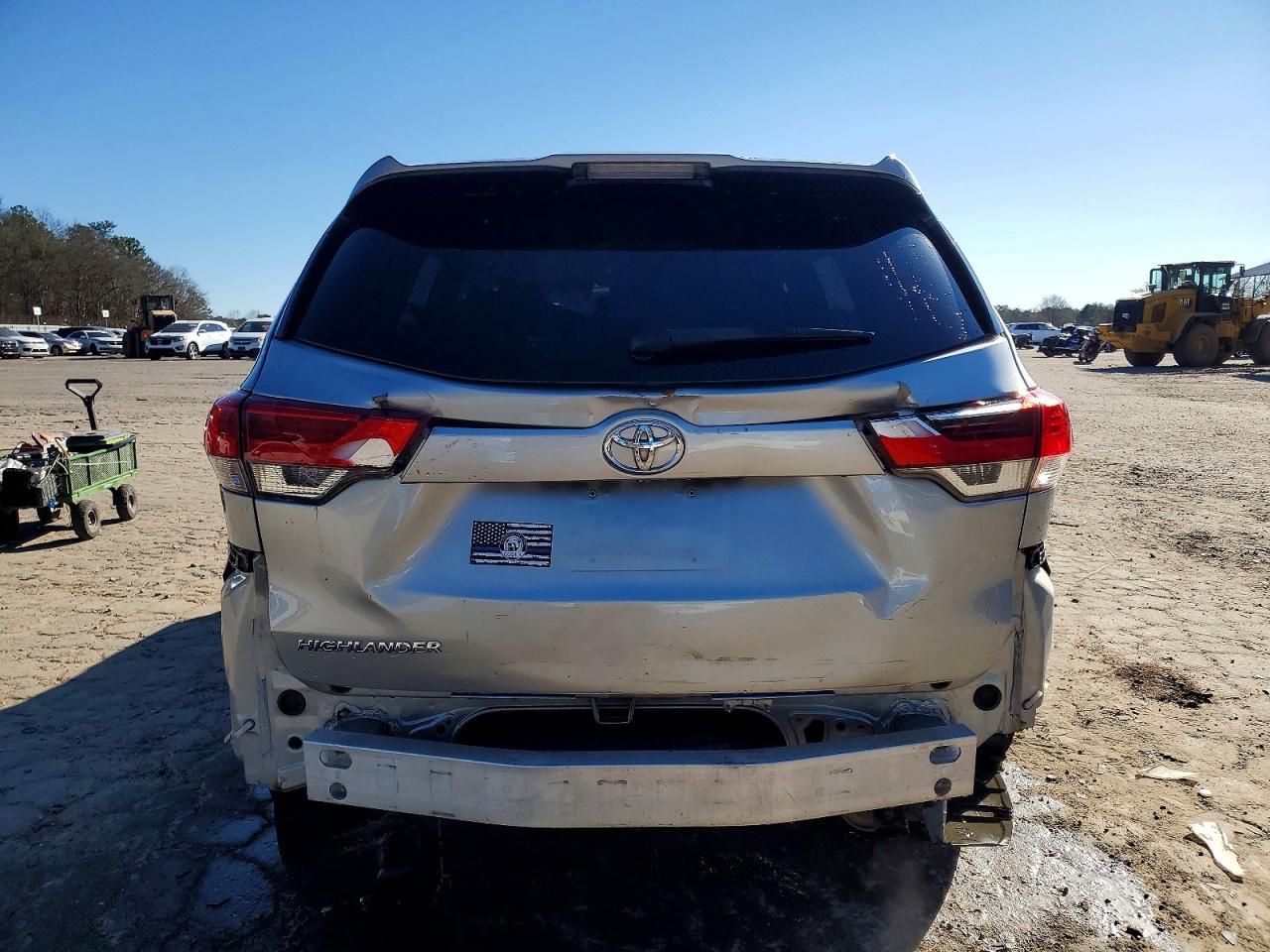 2019 Toyota Highlander le