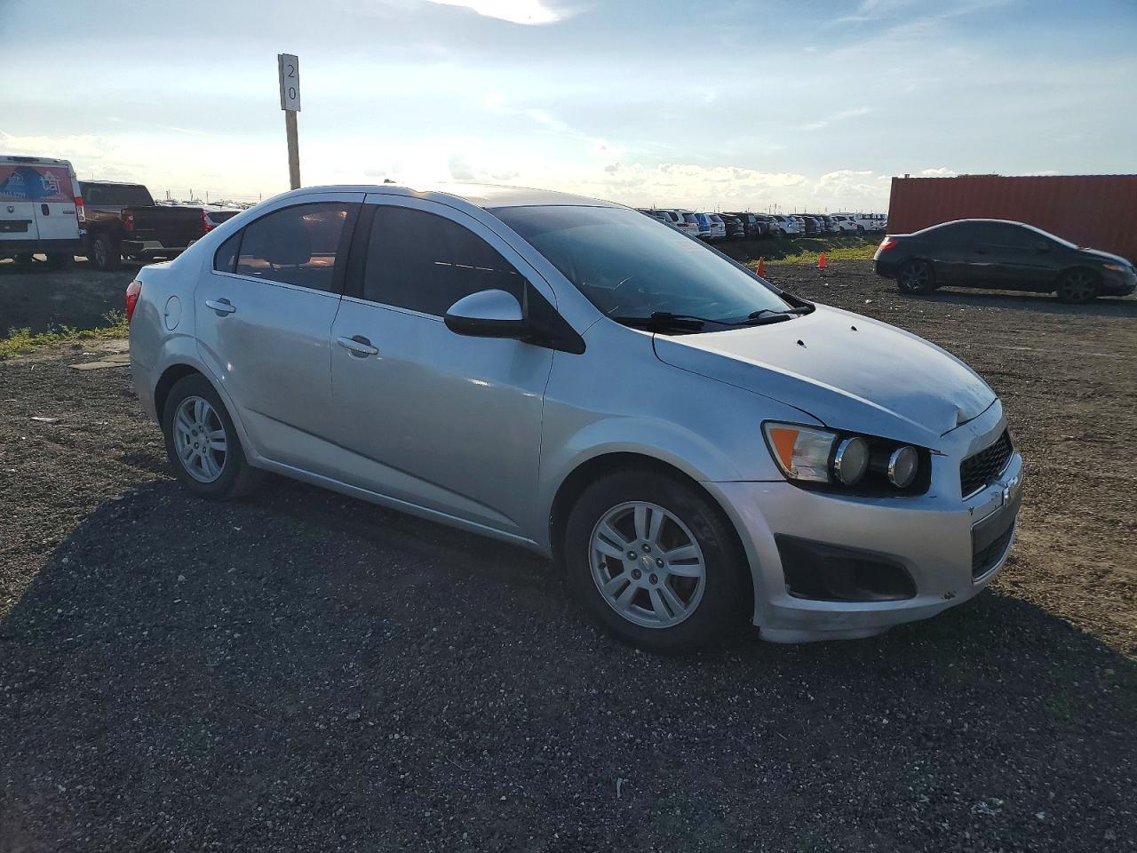 2014 Chevrolet Sonic lt