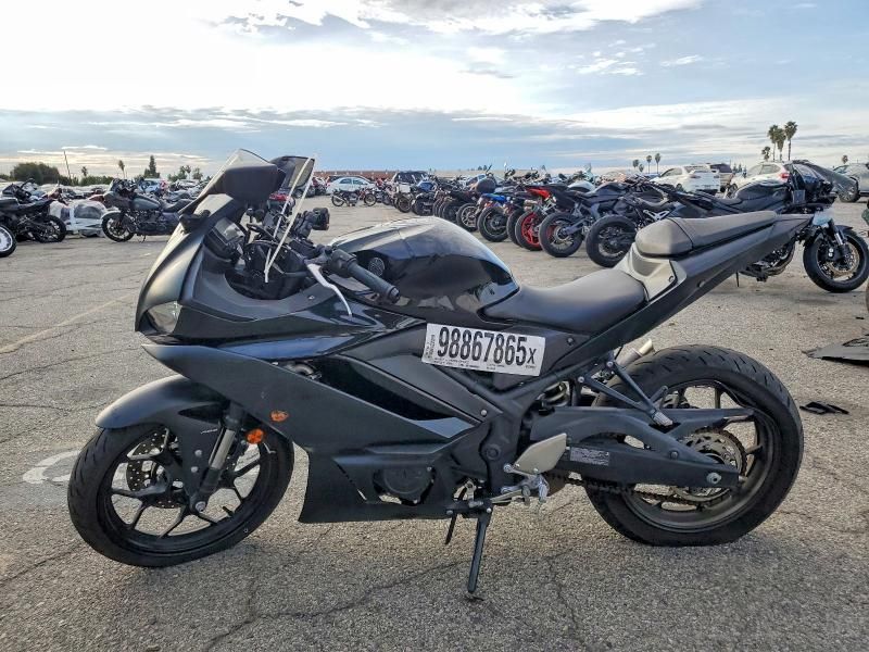 2021 Yamaha YZFR3 A