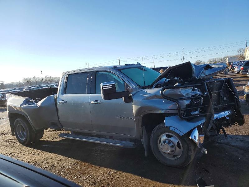 2024 Chevrolet Silverado K3500 ltz