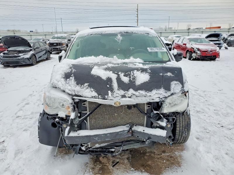 2009 Chrysler Town & Country Touring