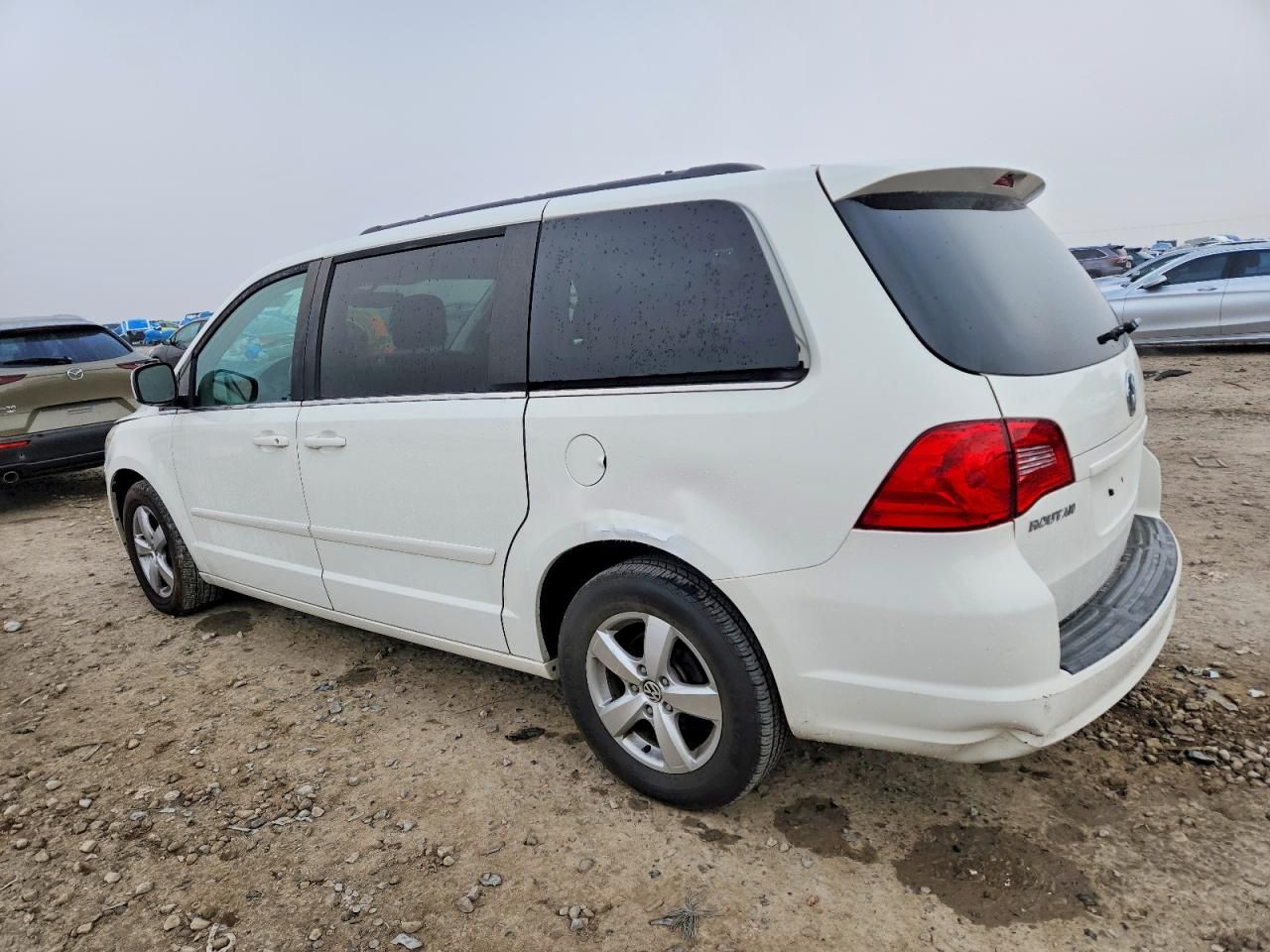 2011 Volkswagen Routan se
