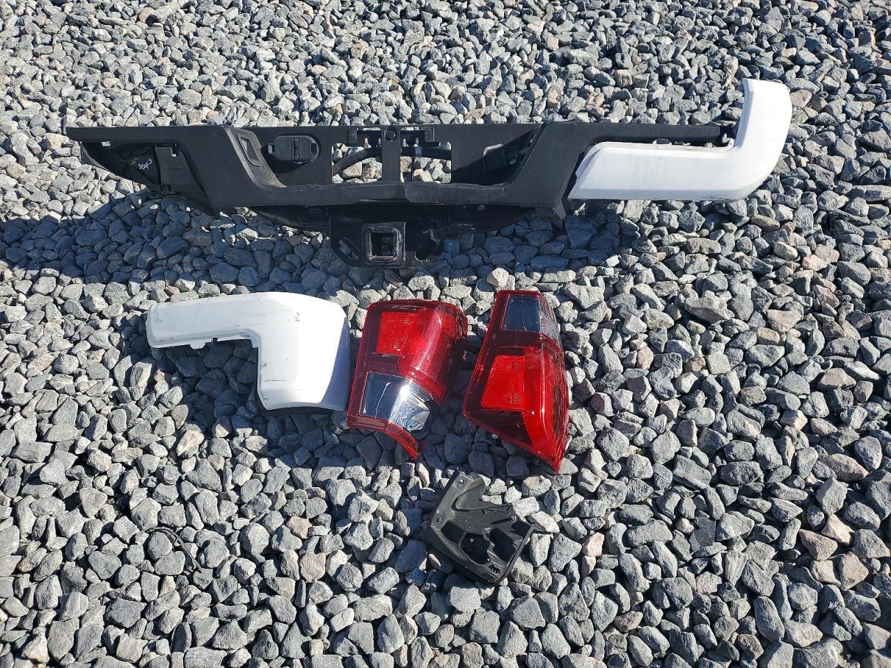 2022 Toyota Tacoma SR V6