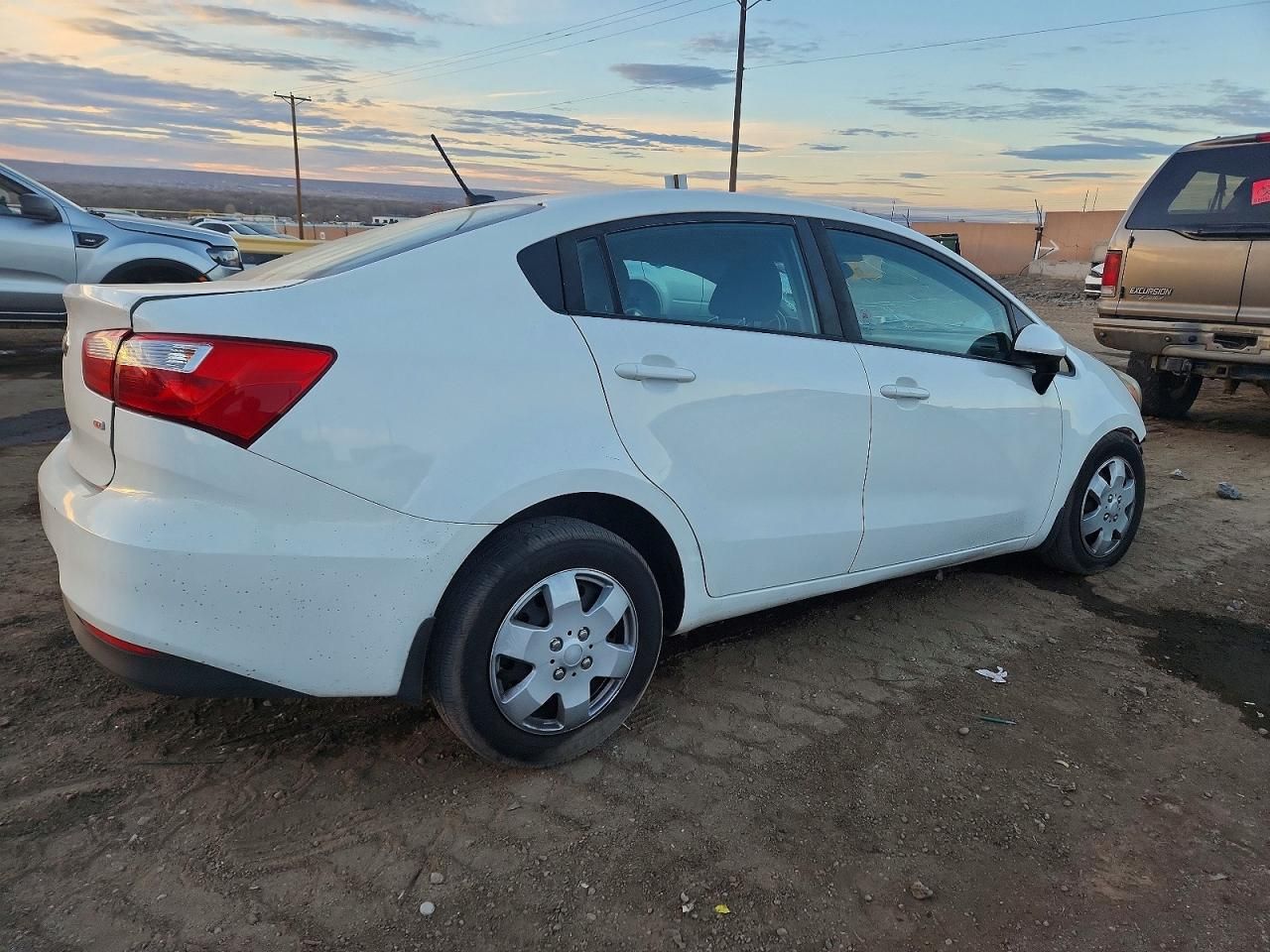 2017 KIA Rio lx