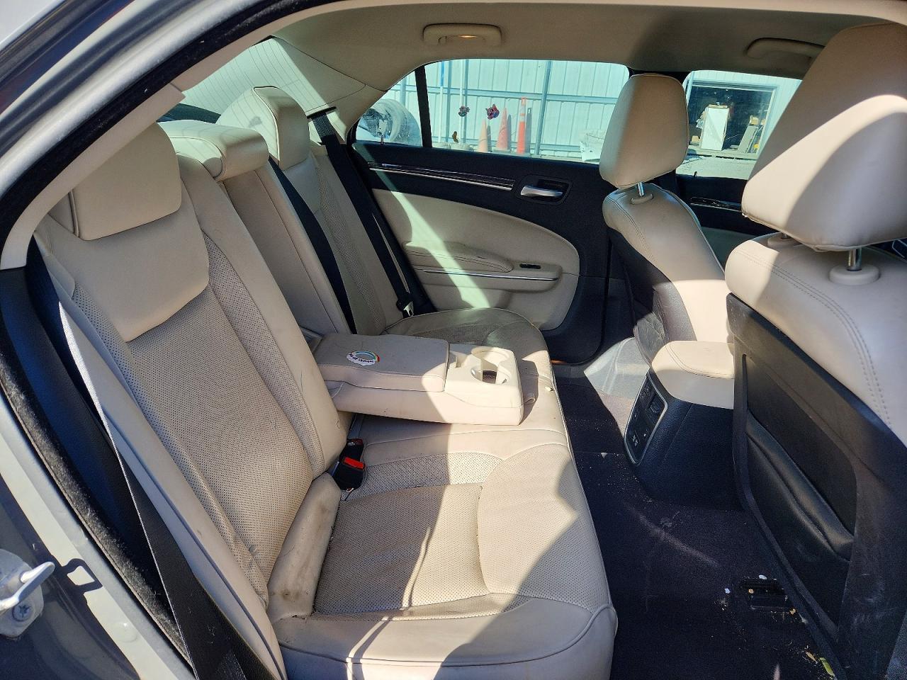 2018 Chrysler 300 Limited