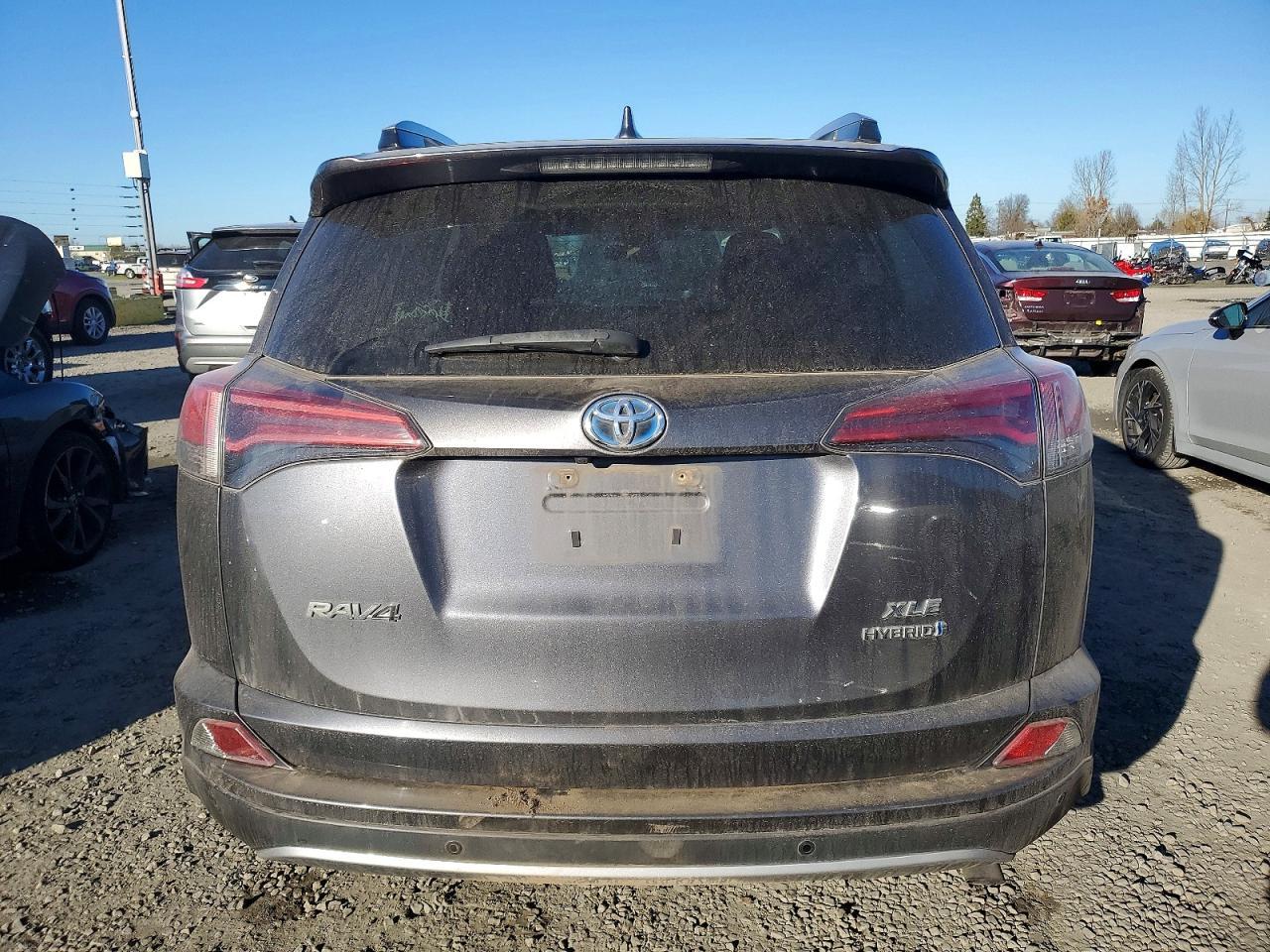 2017 Toyota Rav4 hv le