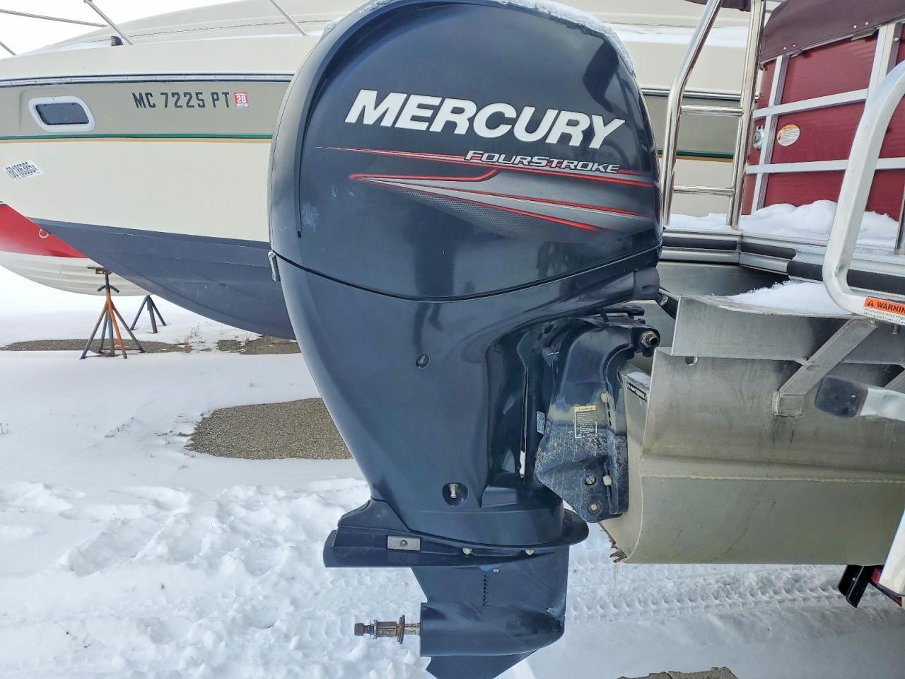 2013 Mercury Boat