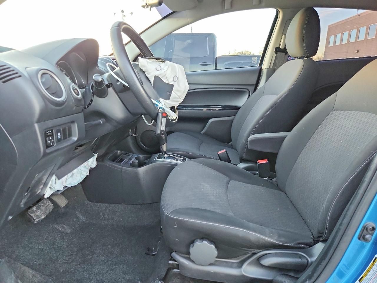 2019 Mitsubishi Mirage se