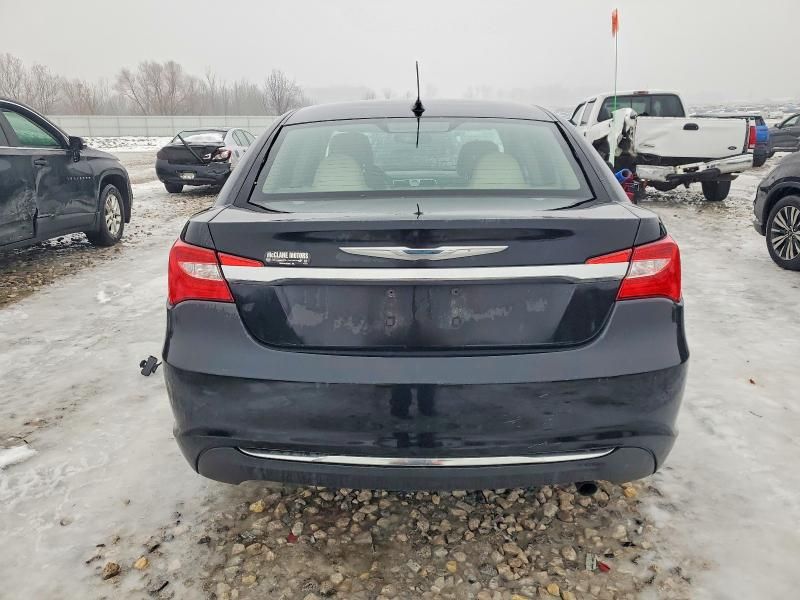 2011 Chrysler 200 Limited