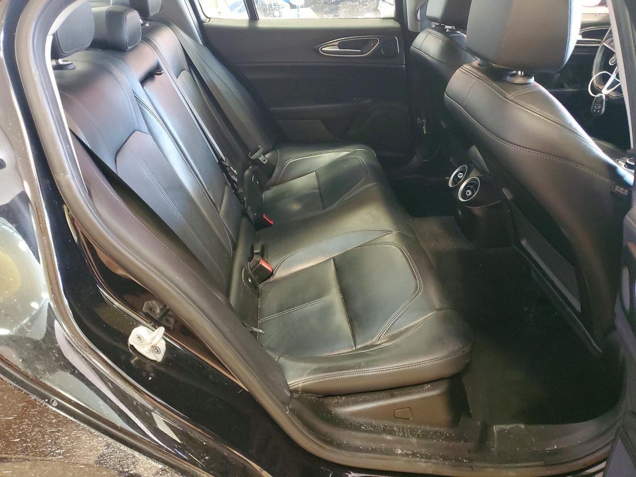 2017 Alfa Romeo Giulia Q4