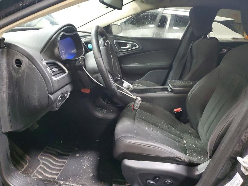 2016 Chrysler 200 lx