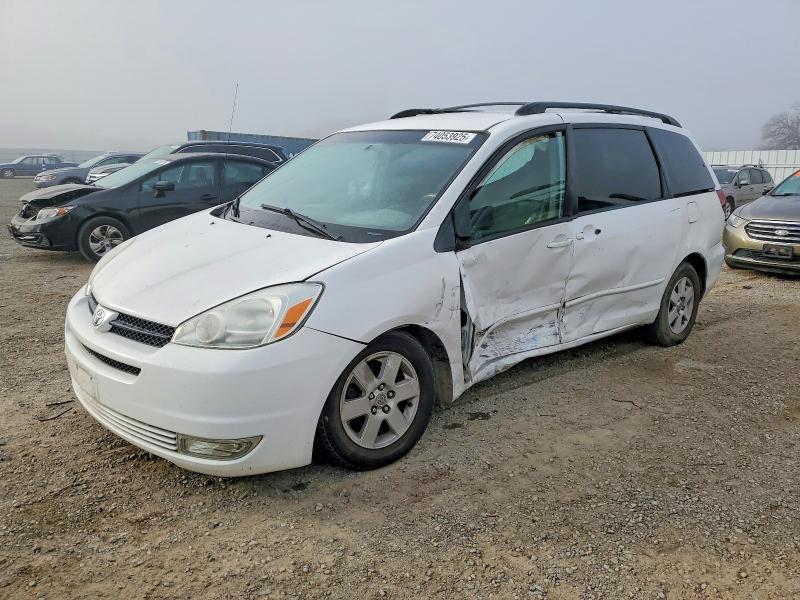 2005 Toyota Sienna le 7-passenger