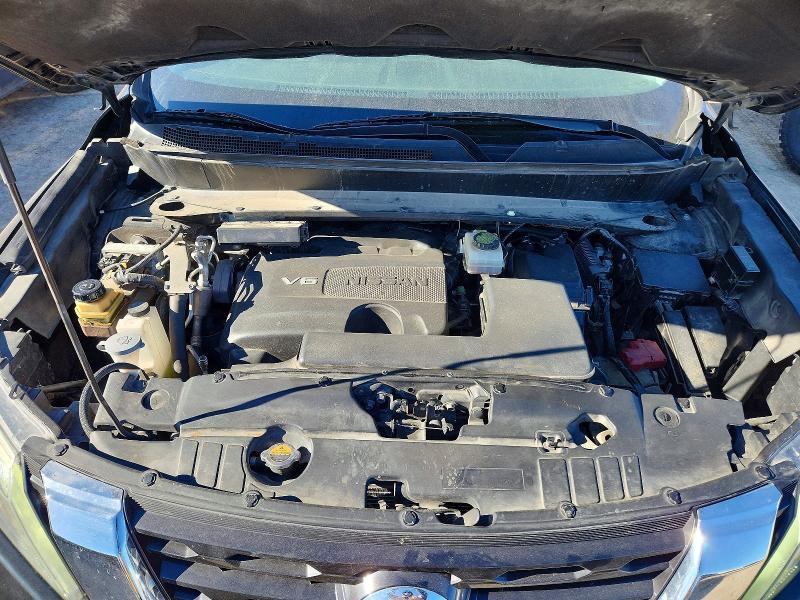 2017 Nissan Pathfinder s