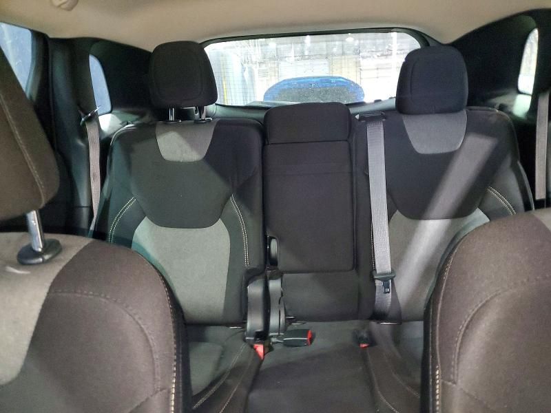 2015 Jeep Cherokee Sport